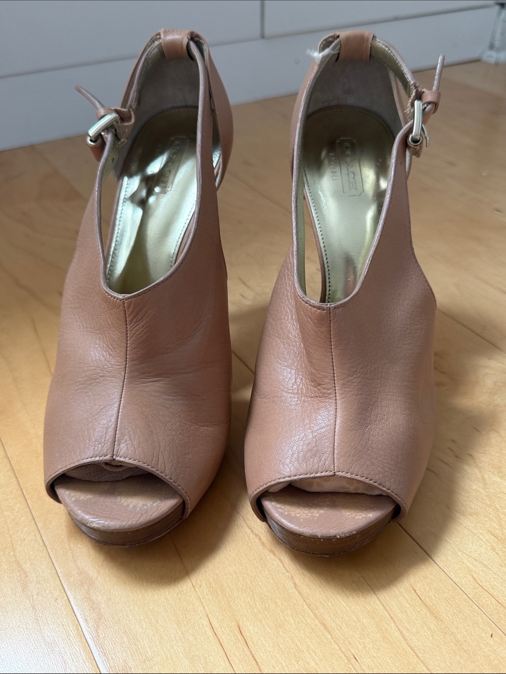 Coach classic heels